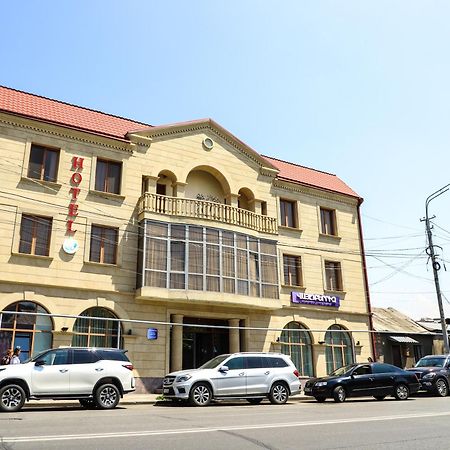 Sd Hotel Yerevan Exterior foto